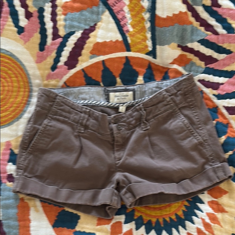 Abercrombie & Fitch Brown Shorts Lightweight Cotton